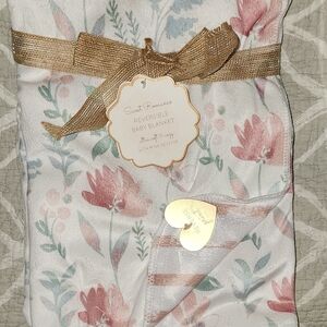 Sweet Romance Reversible Baby Blanket - Floral